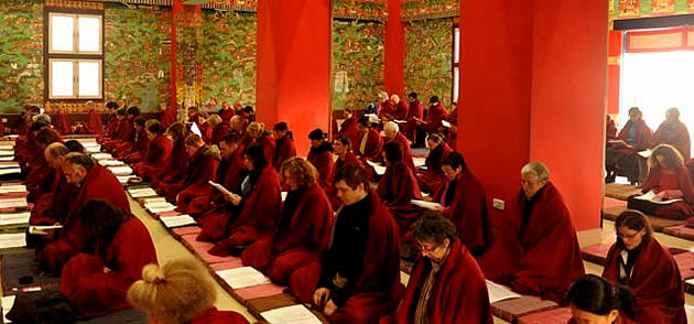 Practitioners in the Great Stupa at Mindrolling Monastery
