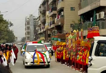 The Kudung procession arrives in New Delhi