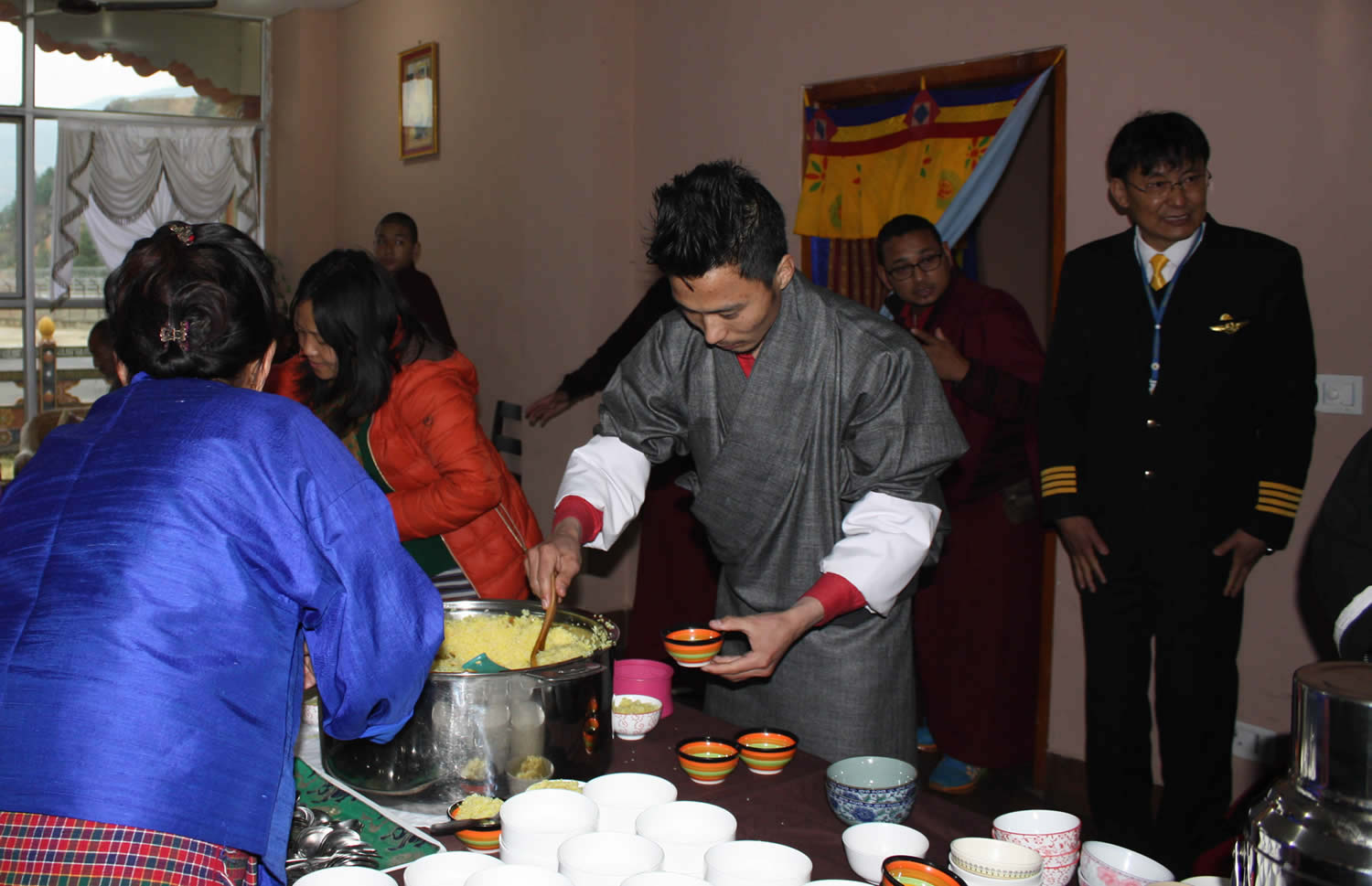 Upon arrival a traditional ceremony of tea and rice is offered to the Mindrolling Family by the family of Chönyid Choedron, one of the senior nuns of Samten Tse and a native Bhutanese.