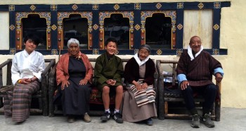 Members of Lama Kunga la&#039;s family.