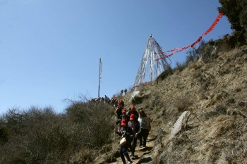 Descending Chödrak Cliff.