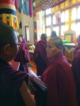 Jets&uuml;n Khandro Rinpoche, Jets&uuml;n Dechen Paldron and Samten Tse nuns in the Tharpaling shrine room.