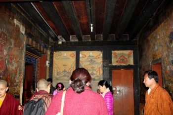 Murals in the entramce way to Jampa&#039;i Lhakhang.