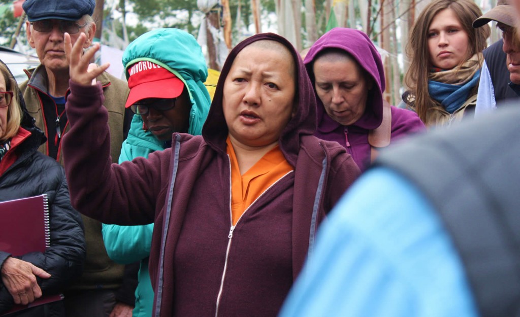 At Pelela pass Rinpoche gave a short impromptu teaching concerning two approaches to doing pilgrimage—devotion or gratitude. Rinpoche's teaching brought tears to the eyes to many of those who listened.