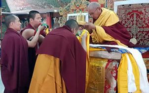 Tenzhug ceremony for HE Khochhen Rinpoche